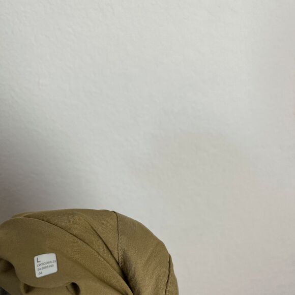 Lululemon Filbert Tan Lightweight Adjustable Mid-Rise Cargo Pants Women's Large - Picture 6 of 6